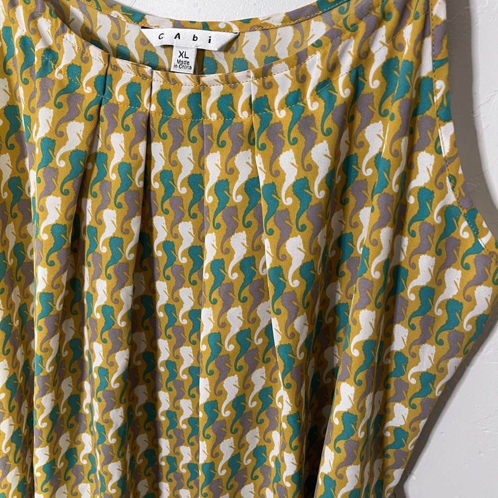CAbi Seahorse Pleated Cami Tank Top XL - Picture 2 of 5